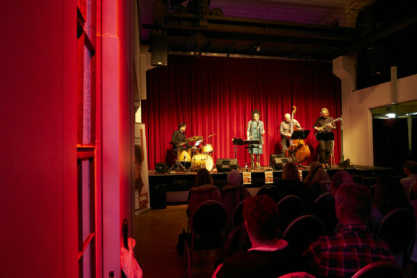 Betty Gee & Friends Rheinforum 4 05.05.2023